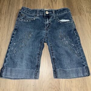 ⭐️Arizona Jean‎ Company Dark Denim Shorts with Rhinestones⭐️